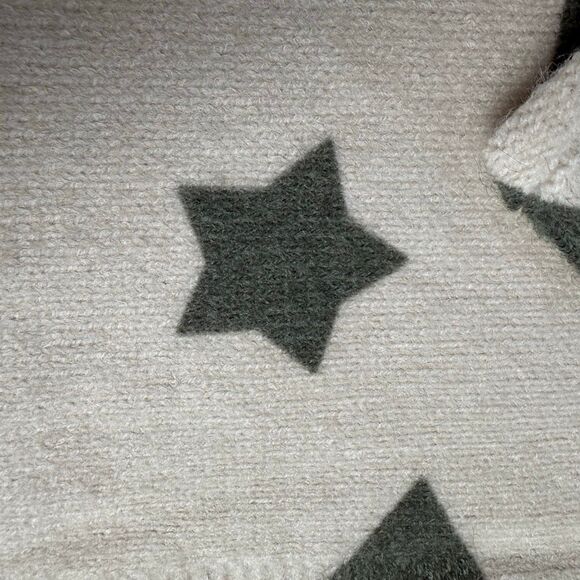 POL Medium Cream Sweater - Picture 6 of 9